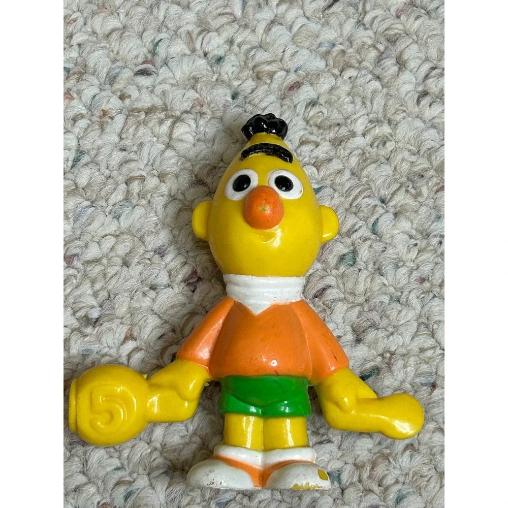 Sesame Street Figures Elmo Bert Oscar Toy‎ Lot Retro Kids Collectible